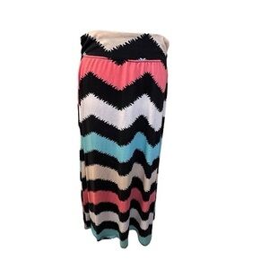 Women’s XL Magazine Black Multi Color Western Style Chevron Maxi Skirt